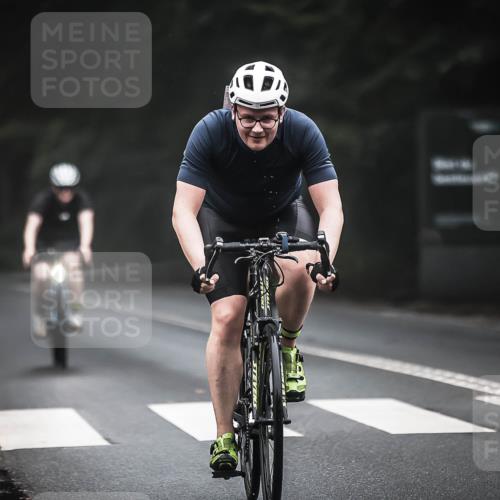 13.09.2026 - Stadtparktriathlon H.Heesch http://msf.ph/oto/10363032 13.09.2026 10:07:02 Radfahren 217, 284, 290, 304, 306, 328, 339 meine-sportfotos.de