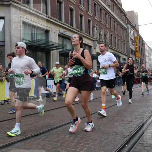 13.09.2026 - 21. swb-Marathon Bremen Strokosch-Dieckow http://msf.ph/oto/10363036 13.09.2026 13:36:44 Ziel 551, 843, 950, 1285, 1641, 1849, 1854, 1991, 2241, 2275, 2531, 2930, 3122, 3333, 3541, 3732, 3787, 3874, 3894, 3909, 3998, 4261, 4335, 4410, 4448, 4932, 4947, 5236, 5355, 5547, 5577, 6046, 6056, 6269, 6408, 6431, 6629, 6961, 6966, 7006, 7046, 7398, 7445, 7640, 7937, 8034, 8268, 8443, 8458, 8498, 8839, 9140, 9310, 9317, 9331, 9415, 9589, 9701, 9840, 13077, 164, 372, 813, 900, 1738, 1880, 1936, 2467, 2673, 2692, 2700, 2731, 2819, 2823, 3067, 3585, 3635, 3815, 4006, 4050 meine-sportfotos.de