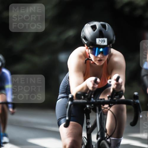 13.09.2026 - Stadtparktriathlon H.Heesch http://msf.ph/oto/10363040 13.09.2026 11:19:34 Radfahren 600, 612, 709, 733, 760, 789, 808, 812, 822 meine-sportfotos.de