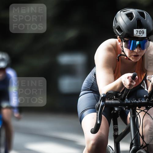 13.09.2026 - Stadtparktriathlon H.Heesch http://msf.ph/oto/10363044 13.09.2026 11:19:35 Radfahren 600, 612, 709, 733, 760, 789, 812, 822 meine-sportfotos.de
