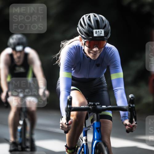 13.09.2026 - Stadtparktriathlon H.Heesch http://msf.ph/oto/10363056 13.09.2026 11:19:35 Radfahren 600, 612, 709, 733, 760, 789, 812, 822 meine-sportfotos.de