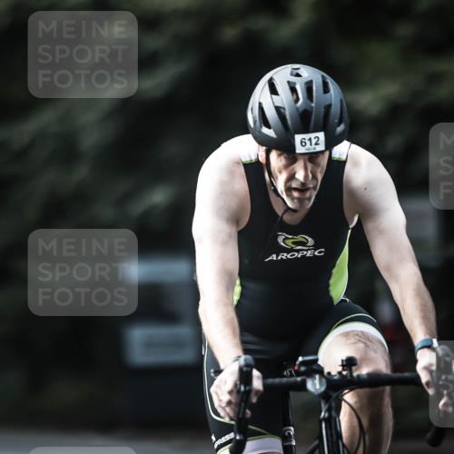 13.09.2026 - Stadtparktriathlon H.Heesch http://msf.ph/oto/10363068 13.09.2026 11:19:36 Radfahren 600, 612, 709, 733, 760, 789, 812, 822 meine-sportfotos.de