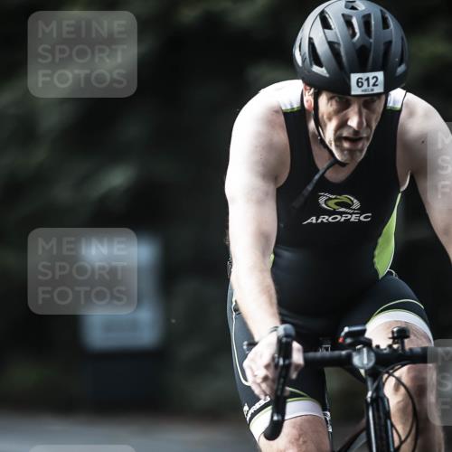 13.09.2026 - Stadtparktriathlon H.Heesch http://msf.ph/oto/10363072 13.09.2026 11:19:36 Radfahren 600, 612, 709, 733, 760, 789, 812, 822 meine-sportfotos.de
