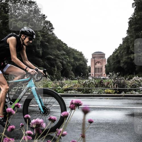 13.09.2026 - Stadtparktriathlon H.Heesch http://msf.ph/oto/10363099 13.09.2026 12:26:56 Radfahren 970, 1024, 1106, 1145 meine-sportfotos.de