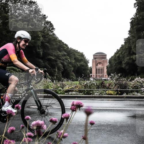 13.09.2026 - Stadtparktriathlon H.Heesch http://msf.ph/oto/10363105 13.09.2026 12:27:08 Radfahren 1028, 1132, 1177, 1187 meine-sportfotos.de