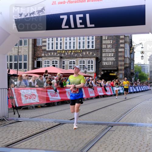 13.09.2026 - 21. swb-Marathon Bremen Tim E. http://msf.ph/oto/10363106 13.09.2026 13:00:40 Ziel 671, 912, 1550, 1754, 2683, 5776, 7015, 8689 meine-sportfotos.de