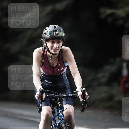 13.09.2026 - Stadtparktriathlon H.Heesch http://msf.ph/oto/10363127 13.09.2026 11:19:44 Radfahren 591, 595, 788, 793 meine-sportfotos.de