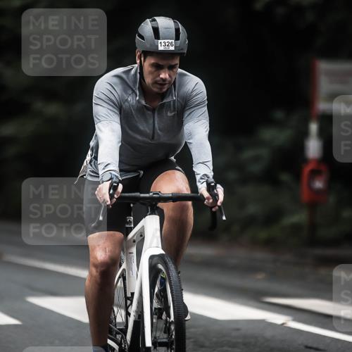 13.09.2026 - Stadtparktriathlon H.Heesch http://msf.ph/oto/10363132 13.09.2026 13:10:24 Radfahren 1204, 1229, 1255, 1262, 1326, 1375, 1388, 1405, 1417 meine-sportfotos.de