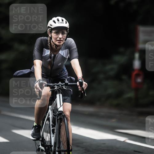13.09.2026 - Stadtparktriathlon H.Heesch http://msf.ph/oto/10363136 13.09.2026 13:10:25 Radfahren 1204, 1229, 1255, 1262, 1326, 1375, 1388, 1405, 1417 meine-sportfotos.de