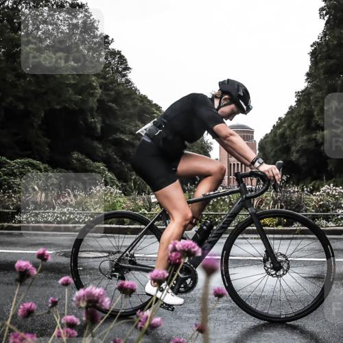 13.09.2026 - Stadtparktriathlon H.Heesch http://msf.ph/oto/10363143 13.09.2026 12:27:27 Radfahren 1033, 1077, 1153, 1169 meine-sportfotos.de