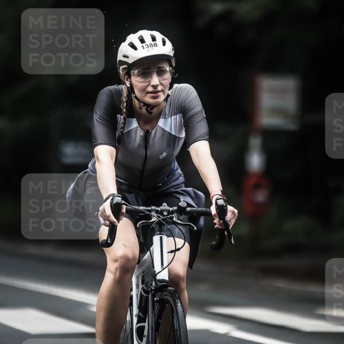 13.09.2026 - Stadtparktriathlon H.Heesch http://msf.ph/oto/10363146 13.09.2026 13:10:26 Radfahren 1204, 1229, 1255, 1262, 1326, 1388, 1393, 1405, 1417 meine-sportfotos.de