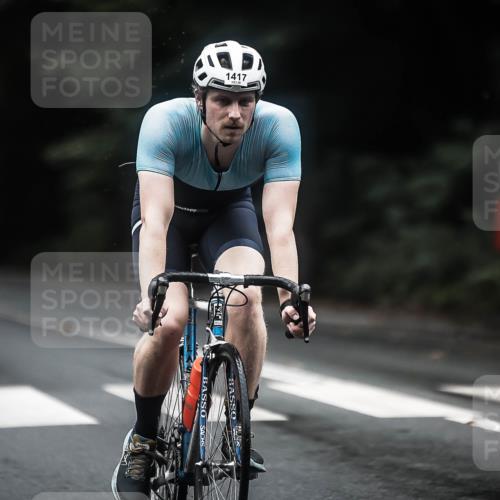 13.09.2026 - Stadtparktriathlon H.Heesch http://msf.ph/oto/10363156 13.09.2026 13:10:27 Radfahren 1204, 1262, 1326, 1388, 1393, 1405, 1411, 1417 meine-sportfotos.de