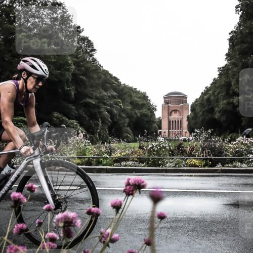 13.09.2026 - Stadtparktriathlon H.Heesch http://msf.ph/oto/10363183 13.09.2026 12:27:43 Radfahren 1007, 1075, 1102, 1112, 1181 meine-sportfotos.de