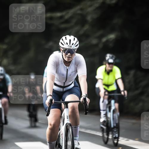 13.09.2026 - Stadtparktriathlon H.Heesch http://msf.ph/oto/10363237 13.09.2026 11:19:55 Radfahren 578, 619, 664, 716, 720, 749, 793, 799 meine-sportfotos.de