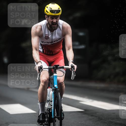 13.09.2026 - Stadtparktriathlon H.Heesch http://msf.ph/oto/10363239 13.09.2026 13:10:39 Radfahren 1193, 1363, 1380, 1389, 1411, 1427 meine-sportfotos.de
