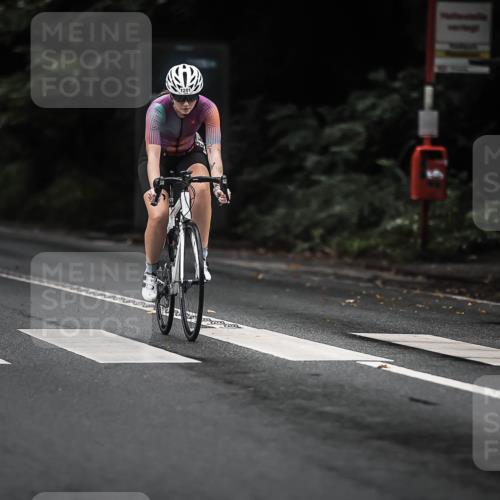 13.09.2026 - Stadtparktriathlon H.Heesch http://msf.ph/oto/10363262 13.09.2026 13:10:56 Radfahren 1251, 1293, 1334, 1347, 1356, 1364 meine-sportfotos.de