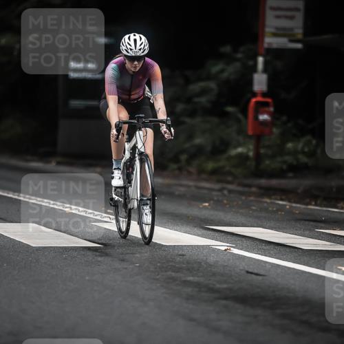 13.09.2026 - Stadtparktriathlon H.Heesch http://msf.ph/oto/10363271 13.09.2026 13:10:56 Radfahren 1251, 1293, 1334, 1347, 1356, 1364 meine-sportfotos.de