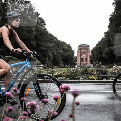 13.09.2026 - Stadtparktriathlon H.Heesch http://msf.ph/oto/10363279 13.09.2026 12:28:19 Radfahren 1004, 1113, 1158 meine-sportfotos.de