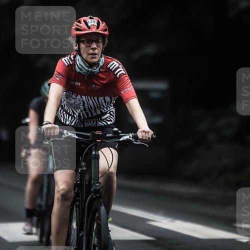 13.09.2026 - Stadtparktriathlon H.Heesch http://msf.ph/oto/10363283 13.09.2026 13:10:57 Radfahren 1251, 1293, 1334, 1347, 1356, 1364 meine-sportfotos.de