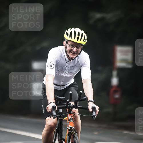 13.09.2026 - Stadtparktriathlon H.Heesch http://msf.ph/oto/10363295 13.09.2026 10:07:53 Radfahren 227 meine-sportfotos.de