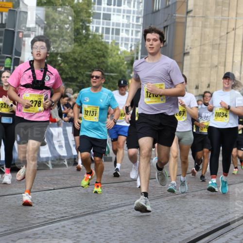 13.09.2026 - 21. swb-Marathon Bremen Strokosch-Dieckow http://msf.ph/oto/10363309 13.09.2026 10:59:04 Ziel 10254, 10485, 10794, 10832, 10948, 11030, 11189, 11228, 11488, 11743, 11955, 12176, 12237, 12320, 12414, 12505, 10415, 10492, 10668, 11086, 11125, 11301, 11302, 11500, 11913, 12118, 12200, 12537, 12541 meine-sportfotos.de
