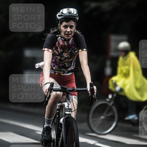 13.09.2026 - Stadtparktriathlon H.Heesch http://msf.ph/oto/10363329 13.09.2026 13:11:01 Radfahren 1251, 1293, 1334, 1347, 1356, 1364 meine-sportfotos.de