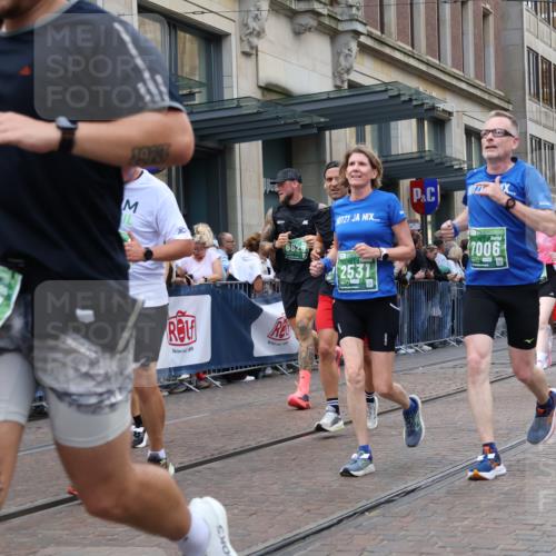 13.09.2026 - 21. swb-Marathon Bremen Strokosch-Dieckow http://msf.ph/oto/10363362 13.09.2026 13:36:51 Ziel 950, 1180, 1285, 1641, 1849, 1854, 1991, 2241, 2531, 2930, 3122, 3333, 3627, 3732, 3787, 3823, 3894, 3909, 4261, 4410, 4448, 4932, 4947, 5388, 5547, 5577, 5612, 5791, 6046, 6056, 6431, 6629, 6904, 6947, 6961, 7006, 7046, 7398, 7445, 7571, 7937, 8268, 8443, 8458, 8839, 9140, 9310, 9317, 9331, 9415, 9589, 9701, 9840, 13077, 164, 551, 813, 843, 1641, 1936, 2275, 2467, 2673, 2731, 2819, 2823, 3067, 3541, 3585, 3635, 3815, 3874, 3998, 4006, 4050, 5236, 5355, 6269, 6408 meine-sportfotos.de