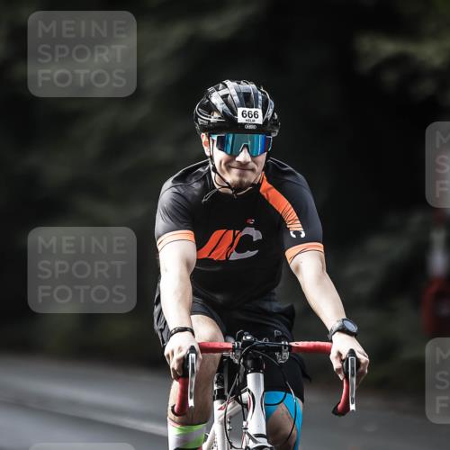 13.09.2026 - Stadtparktriathlon H.Heesch http://msf.ph/oto/10363383 13.09.2026 11:20:04 Radfahren 510, 578, 664, 666, 713, 785, 796 meine-sportfotos.de