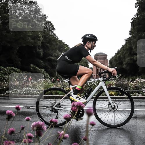 13.09.2026 - Stadtparktriathlon H.Heesch http://msf.ph/oto/10363405 13.09.2026 12:29:11 Radfahren 949, 1072, 1128, 1242 meine-sportfotos.de