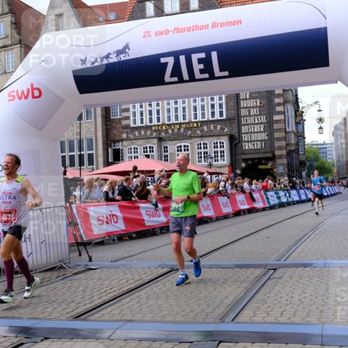 13.09.2026 - 21. swb-Marathon Bremen Tim E. http://msf.ph/oto/10363439 13.09.2026 13:00:58 Ziel 371, 453, 1136, 1550, 1754, 2141, 4904, 8749 meine-sportfotos.de