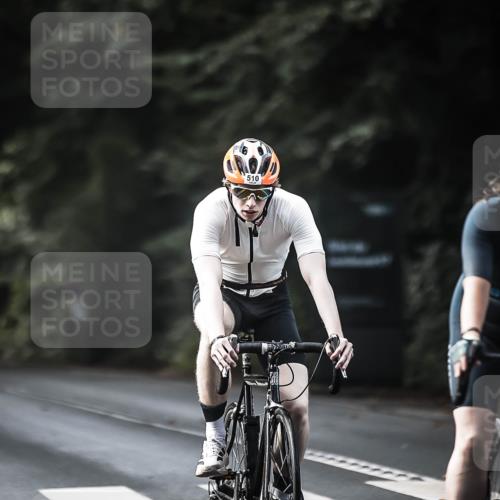 13.09.2026 - Stadtparktriathlon H.Heesch http://msf.ph/oto/10363443 13.09.2026 11:20:09 Radfahren 510, 666, 702, 713, 796 meine-sportfotos.de