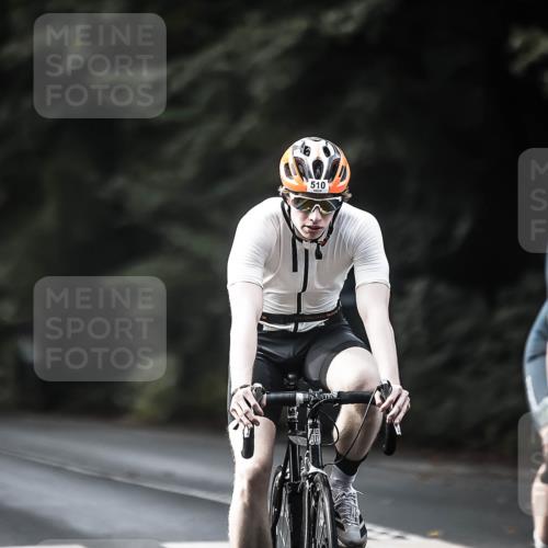 13.09.2026 - Stadtparktriathlon H.Heesch http://msf.ph/oto/10363457 13.09.2026 11:20:09 Radfahren 510, 666, 702, 713, 796 meine-sportfotos.de
