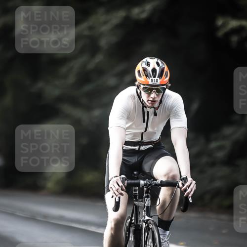 13.09.2026 - Stadtparktriathlon H.Heesch http://msf.ph/oto/10363463 13.09.2026 11:20:09 Radfahren 510, 666, 702, 713, 796 meine-sportfotos.de