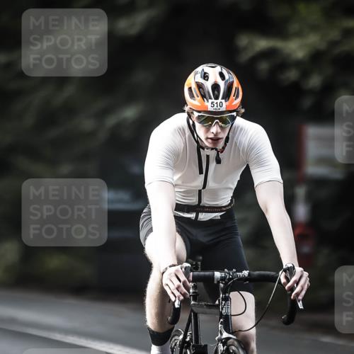 13.09.2026 - Stadtparktriathlon H.Heesch http://msf.ph/oto/10363476 13.09.2026 11:20:09 Radfahren 510, 666, 702, 713, 796 meine-sportfotos.de