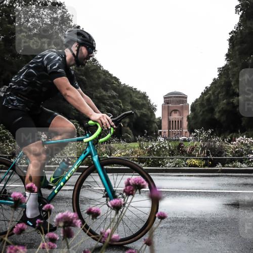 13.09.2026 - Stadtparktriathlon H.Heesch http://msf.ph/oto/10363489 13.09.2026 12:29:30 Radfahren 950, 960, 966, 1108, 1164 meine-sportfotos.de