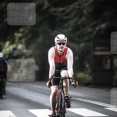 13.09.2026 - Stadtparktriathlon H.Heesch http://msf.ph/oto/10363491 13.09.2026 11:20:14 Radfahren 510, 589, 596, 597, 702, 713 meine-sportfotos.de