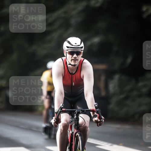 13.09.2026 - Stadtparktriathlon H.Heesch http://msf.ph/oto/10363508 13.09.2026 11:20:14 Radfahren 510, 589, 596, 597, 702, 713 meine-sportfotos.de