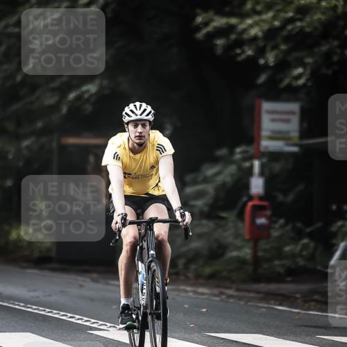 13.09.2026 - Stadtparktriathlon H.Heesch http://msf.ph/oto/10363537 13.09.2026 11:20:15 Radfahren 510, 589, 596, 597, 702 meine-sportfotos.de