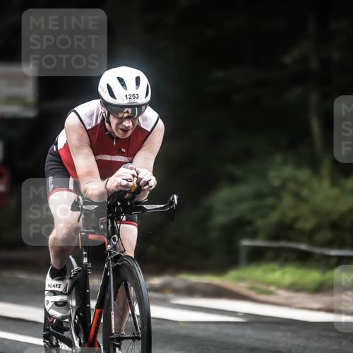 13.09.2026 - Stadtparktriathlon H.Heesch http://msf.ph/oto/10363539 13.09.2026 13:11:19 Radfahren 1191, 1253, 1384, 1404 meine-sportfotos.de