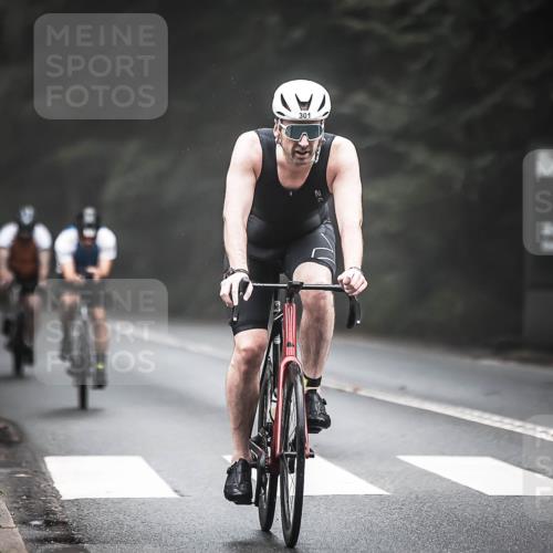 13.09.2026 - Stadtparktriathlon H.Heesch http://msf.ph/oto/10363556 13.09.2026 10:08:51 Radfahren 216, 218, 224, 236, 301, 340 meine-sportfotos.de