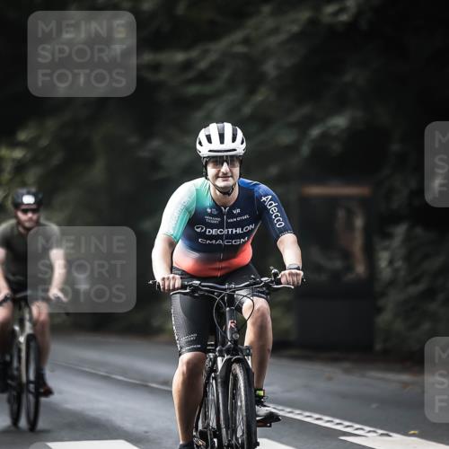 13.09.2026 - Stadtparktriathlon H.Heesch http://msf.ph/oto/10363561 13.09.2026 11:20:17 Radfahren 589, 596, 597, 702, 724 meine-sportfotos.de