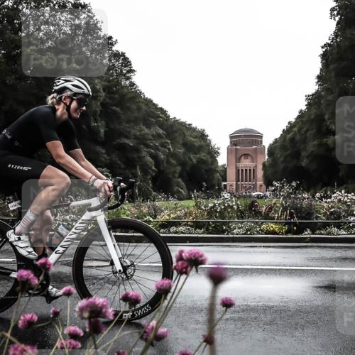 13.09.2026 - Stadtparktriathlon H.Heesch http://msf.ph/oto/10363581 13.09.2026 12:29:53 Radfahren 956, 971, 1068, 1133, 1136, 1176 meine-sportfotos.de
