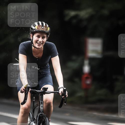 13.09.2026 - Stadtparktriathlon H.Heesch http://msf.ph/oto/10363587 13.09.2026 13:11:23 Radfahren 1191, 1200, 1253, 1359, 1465 meine-sportfotos.de