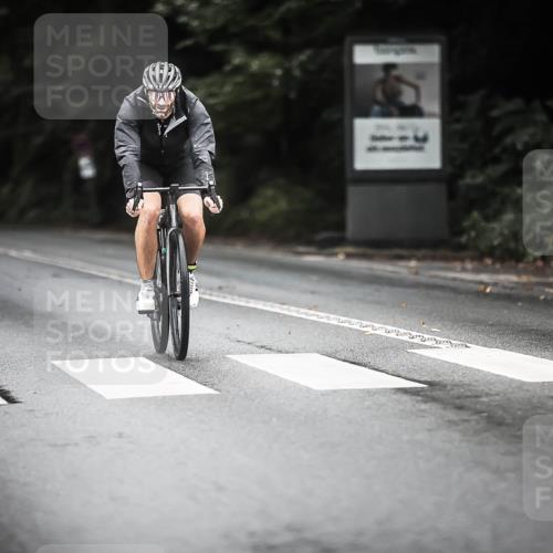 13.09.2026 - Stadtparktriathlon H.Heesch http://msf.ph/oto/10363617 13.09.2026 13:11:32 Radfahren 1200, 1250, 1348, 1359, 1445, 1465 meine-sportfotos.de