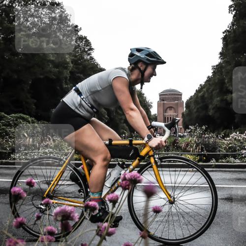 13.09.2026 - Stadtparktriathlon H.Heesch http://msf.ph/oto/10363629 13.09.2026 12:30:03 Radfahren 983, 1109, 1154 meine-sportfotos.de