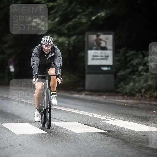 13.09.2026 - Stadtparktriathlon H.Heesch http://msf.ph/oto/10363633 13.09.2026 13:11:32 Radfahren 1200, 1250, 1348, 1359, 1445, 1465 meine-sportfotos.de