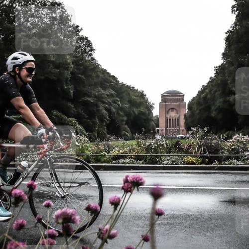 13.09.2026 - Stadtparktriathlon H.Heesch http://msf.ph/oto/10363701 13.09.2026 12:30:36 Radfahren 1156, 1163 meine-sportfotos.de