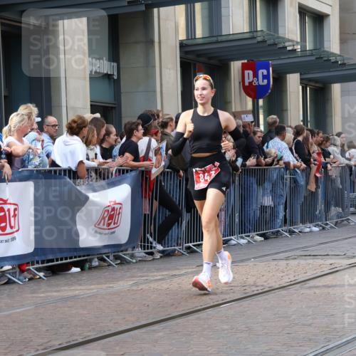 13.09.2026 - 21. swb-Marathon Bremen Strokosch-Dieckow http://msf.ph/oto/10363710 13.09.2026 13:36:57 Ziel 270, 391, 448, 869, 950, 1180, 1285, 1854, 1991, 2531, 3333, 3627, 3732, 3823, 3894, 4448, 4628, 4932, 4947, 5388, 5547, 5577, 5612, 5738, 5791, 6046, 6431, 6629, 6904, 6947, 6961, 7006, 7571, 7937, 8268, 8439, 8443, 8458, 8553, 8748, 8753, 9140, 9310, 9317, 9415, 9701, 9840, 13077, 551, 813, 843, 1285, 1641, 1849, 1936, 2241, 2275, 2819, 2930, 3122, 3541, 3635, 3787, 3815, 3874, 3909, 3998, 4050, 4261, 4410, 5236, 5355, 6056, 6269, 6408, 6431, 7046 meine-sportfotos.de