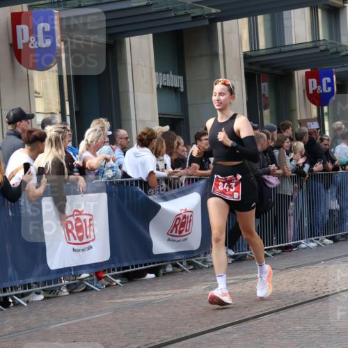 13.09.2026 - 21. swb-Marathon Bremen Strokosch-Dieckow http://msf.ph/oto/10363735 13.09.2026 13:36:57 Ziel 270, 391, 448, 869, 950, 1180, 1285, 1854, 1991, 2531, 3333, 3627, 3732, 3823, 3894, 4448, 4628, 4932, 4947, 5388, 5547, 5577, 5612, 5738, 5791, 6046, 6431, 6629, 6904, 6947, 6961, 7006, 7571, 7937, 8268, 8439, 8443, 8458, 8553, 8748, 8753, 9140, 9310, 9317, 9415, 9701, 9840, 13077, 551, 813, 843, 1285, 1641, 1849, 1936, 2241, 2275, 2819, 2930, 3122, 3541, 3635, 3787, 3815, 3874, 3909, 3998, 4050, 4261, 4410, 5236, 5355, 6056, 6269, 6408, 6431, 7046 meine-sportfotos.de