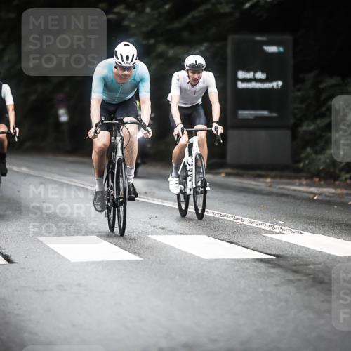 13.09.2026 - Stadtparktriathlon H.Heesch http://msf.ph/oto/10363785 13.09.2026 13:11:50 Radfahren 1196, 1220, 1291, 1336, 1338, 1378, 1392, 1443 meine-sportfotos.de